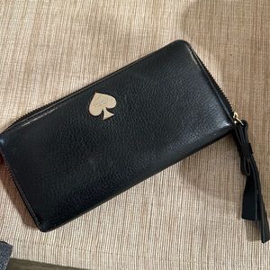 Kate Spade- leather wallet